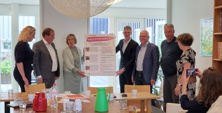 Directeur-Generaal Langdurige Zorg bezoekt cliëntenorganisaties in de verstandelijk gehandicaptenzorg